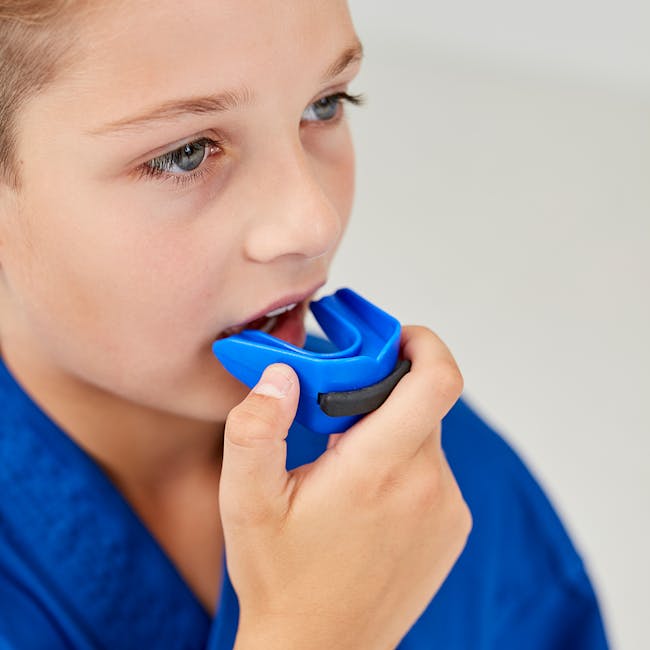 Blitz Double Gum Shield